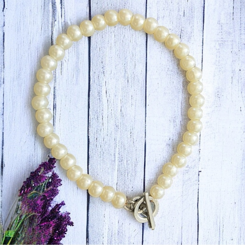 Vintage Faux Pearl Toggle Clasp Bracelet